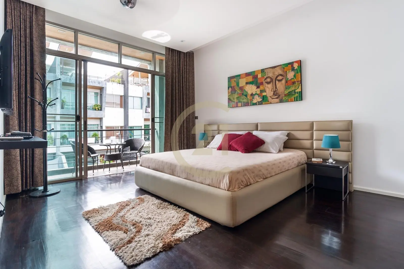 Seaview 4-Bedroom Villa with Private Pool and Modern in Rawai, Phuket