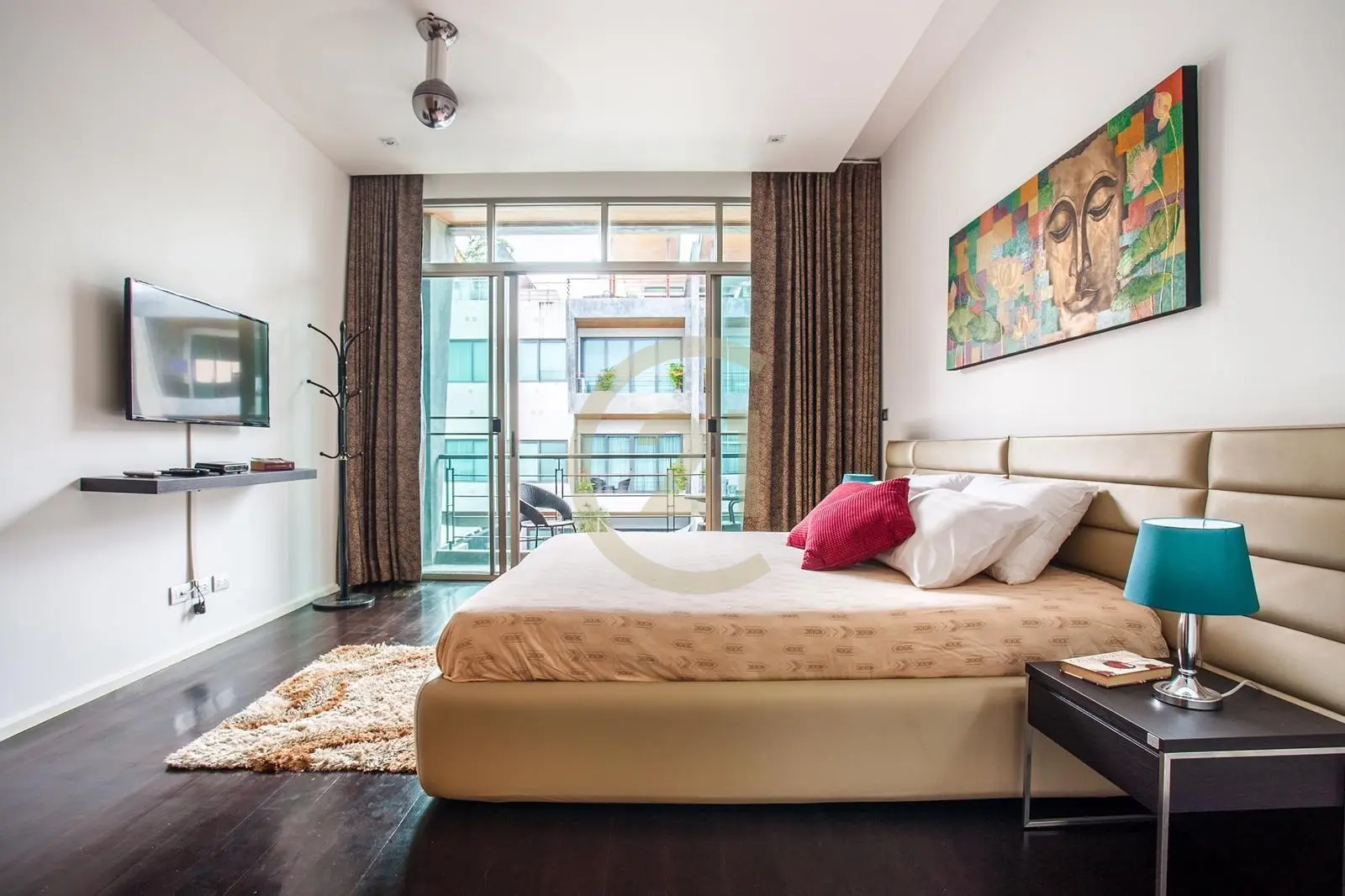 Seaview 4-Bedroom Villa with Private Pool and Modern in Rawai, Phuket