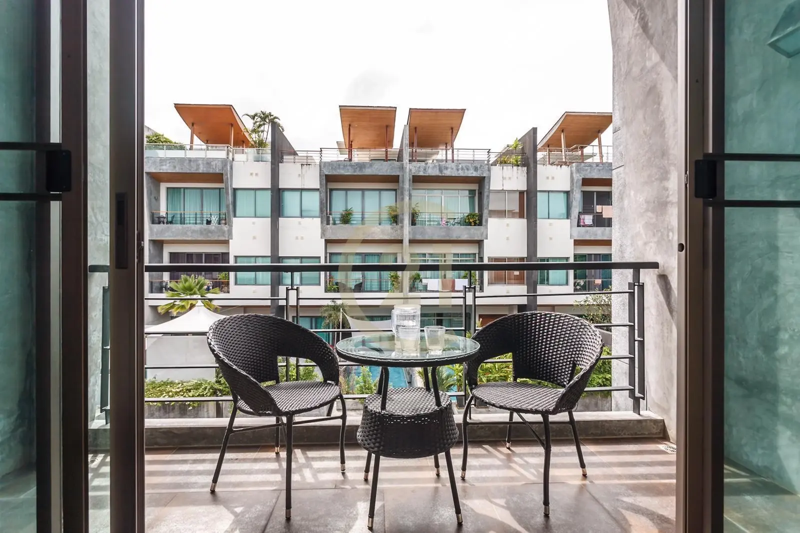 Seaview 4-Bedroom Villa with Private Pool and Modern in Rawai, Phuket