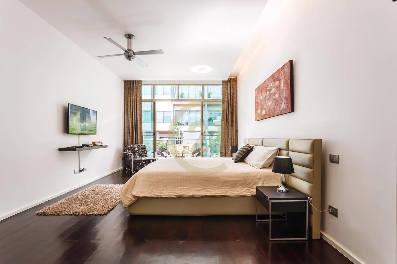 Seaview 4-Bedroom Villa with Private Pool and Modern in Rawai, Phuket