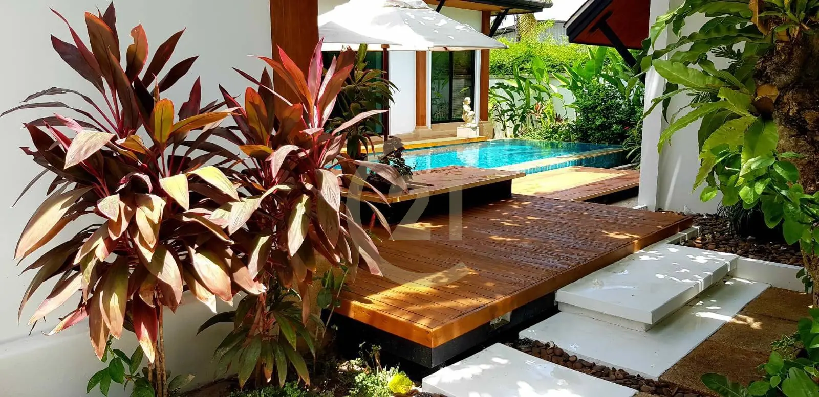 Bright & Relaxed 3-Bedroom Villa with Private Pool in Rawai