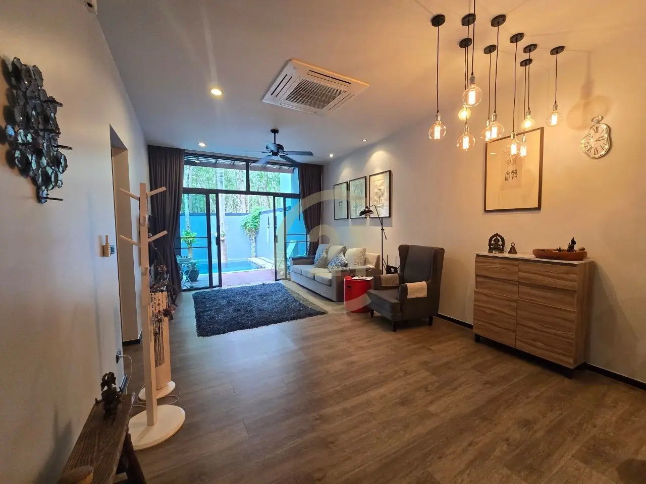 Modern 2 Bedrooms Villa with a Private Swimming Pool and Garden in Rawai