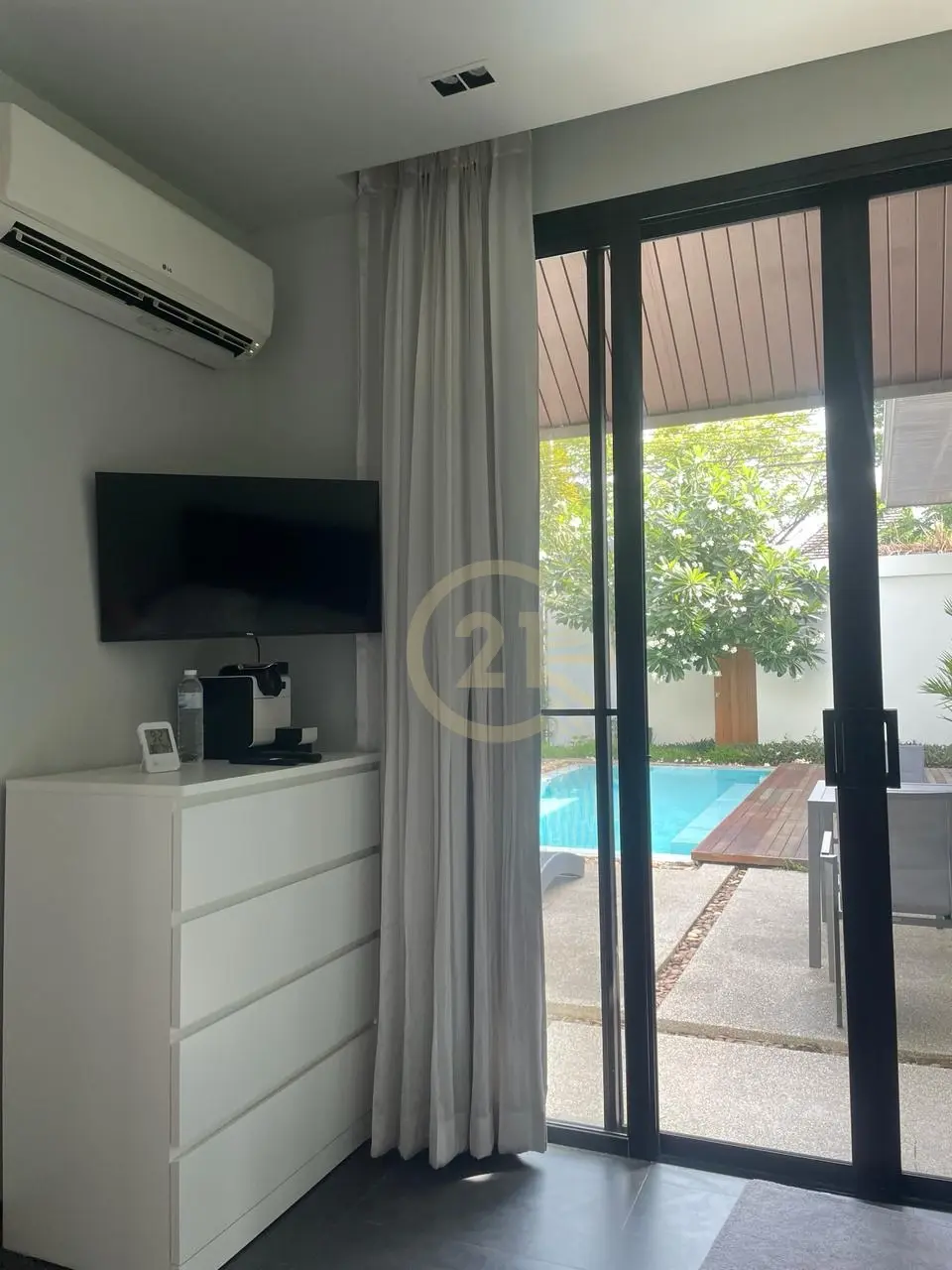 Boutique 2-Bedroom Private Pool Villa in Pasak