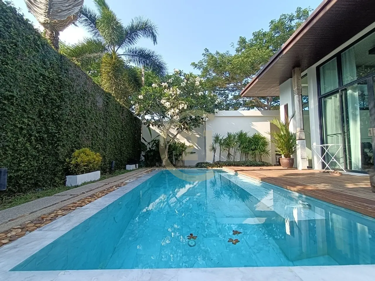 Boutique 2-Bedroom Private Pool Villa in Pasak