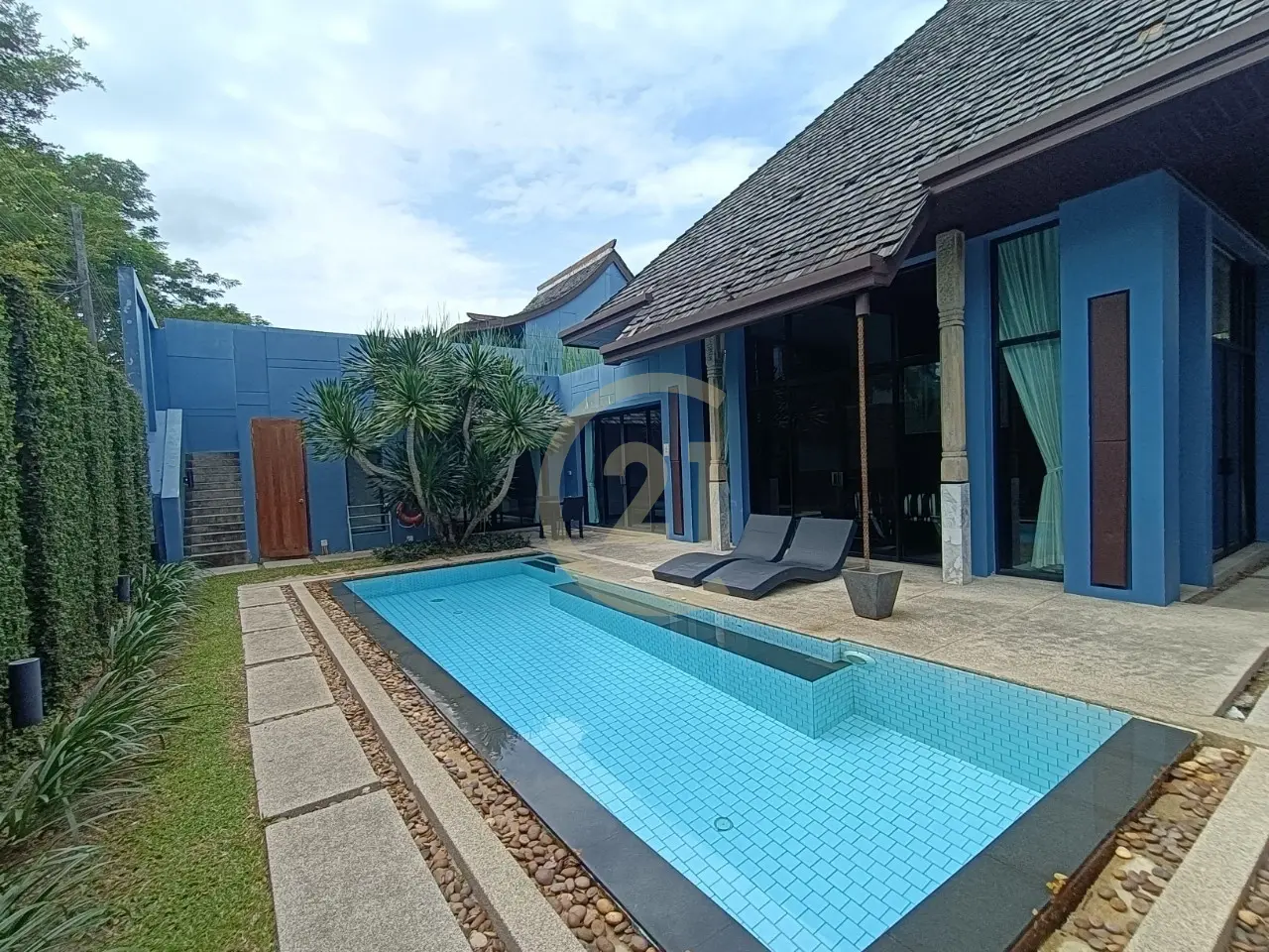 Charming 2-Bedroom Modern Villa with Private Pool and Lush Garden in Pasak, Phuket