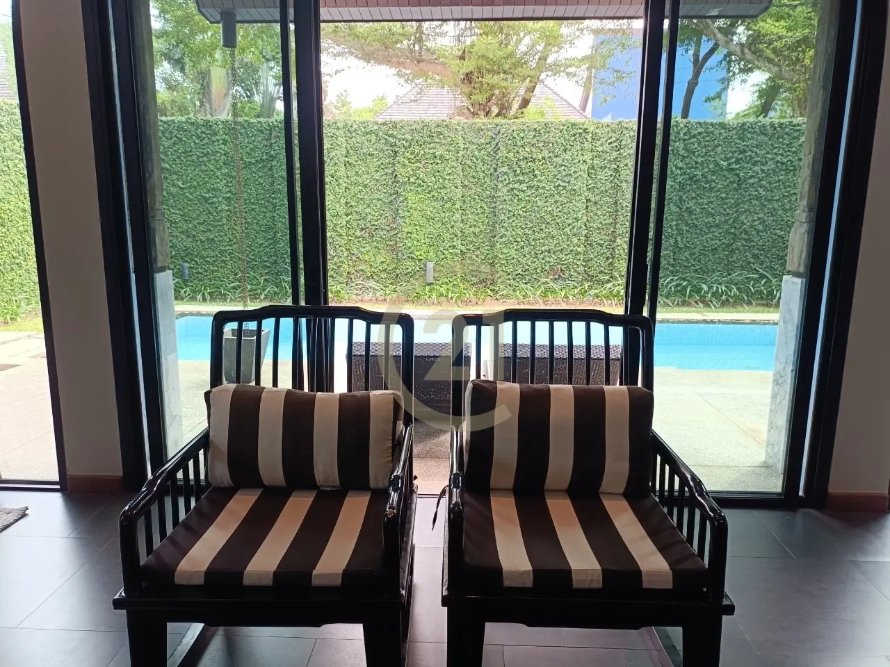 Charming 2-Bedroom Modern Villa with Private Pool and Lush Garden in Pasak, Phuket