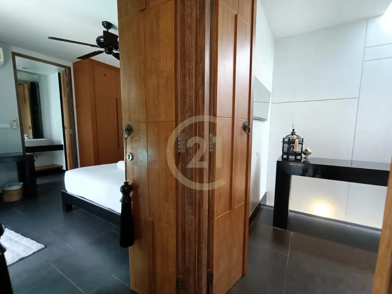 Charming 2-Bedroom Modern Villa with Private Pool and Lush Garden in Pasak, Phuket