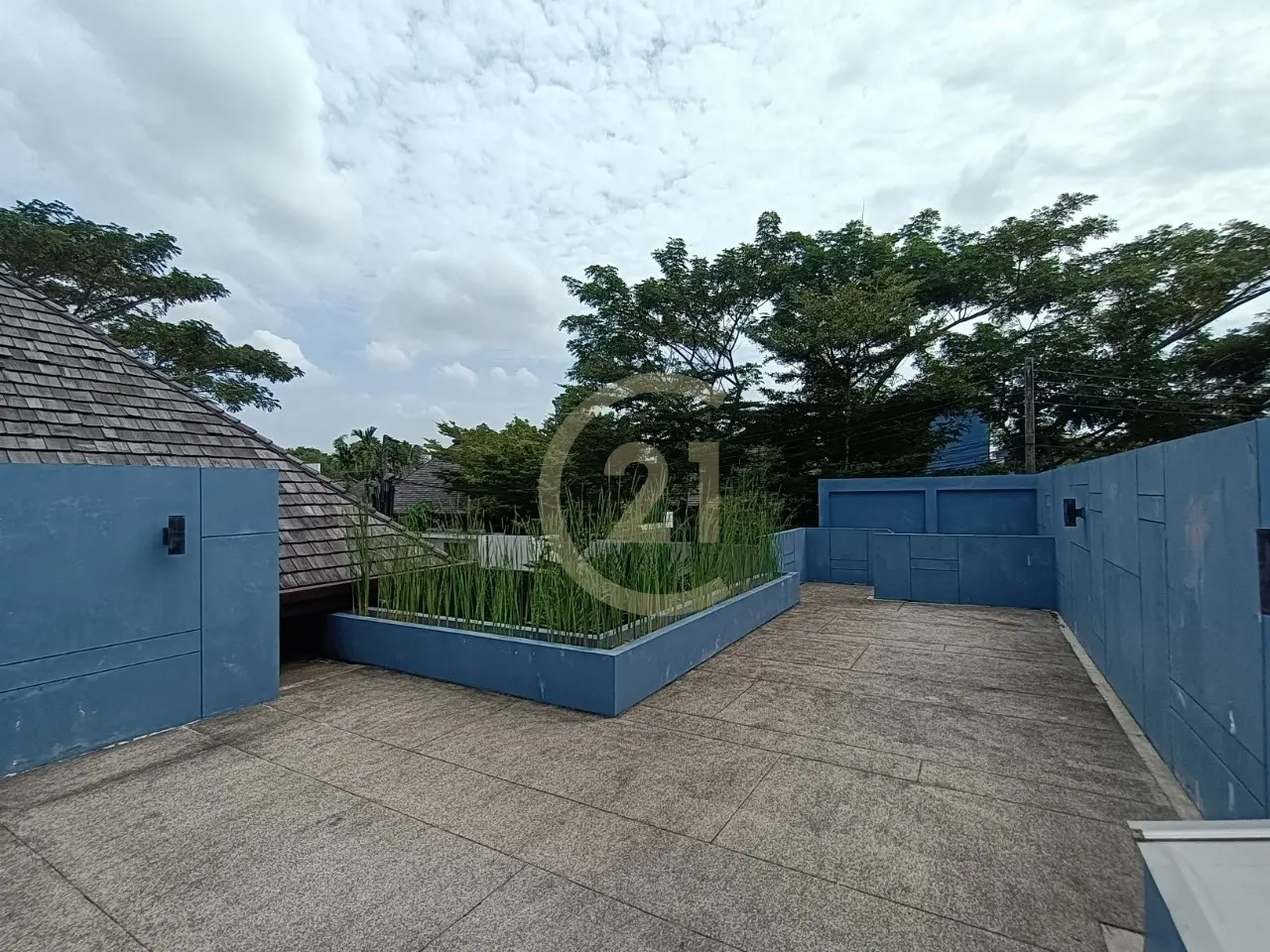 Charming 2-Bedroom Modern Villa with Private Pool and Lush Garden in Pasak, Phuket