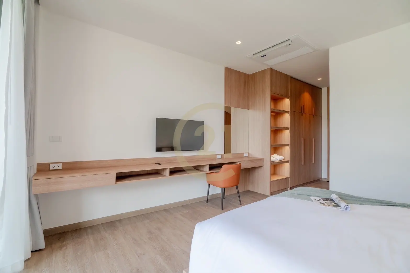 Contemporary 3-Bedroom Villa with Pool and Balcony in Rawai, Phuket