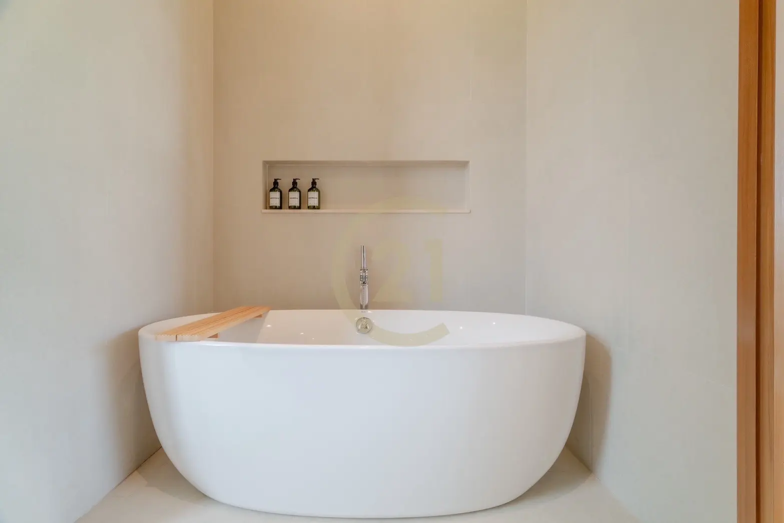 Contemporary 3-Bedroom Villa with Pool and Balcony in Rawai, Phuket
