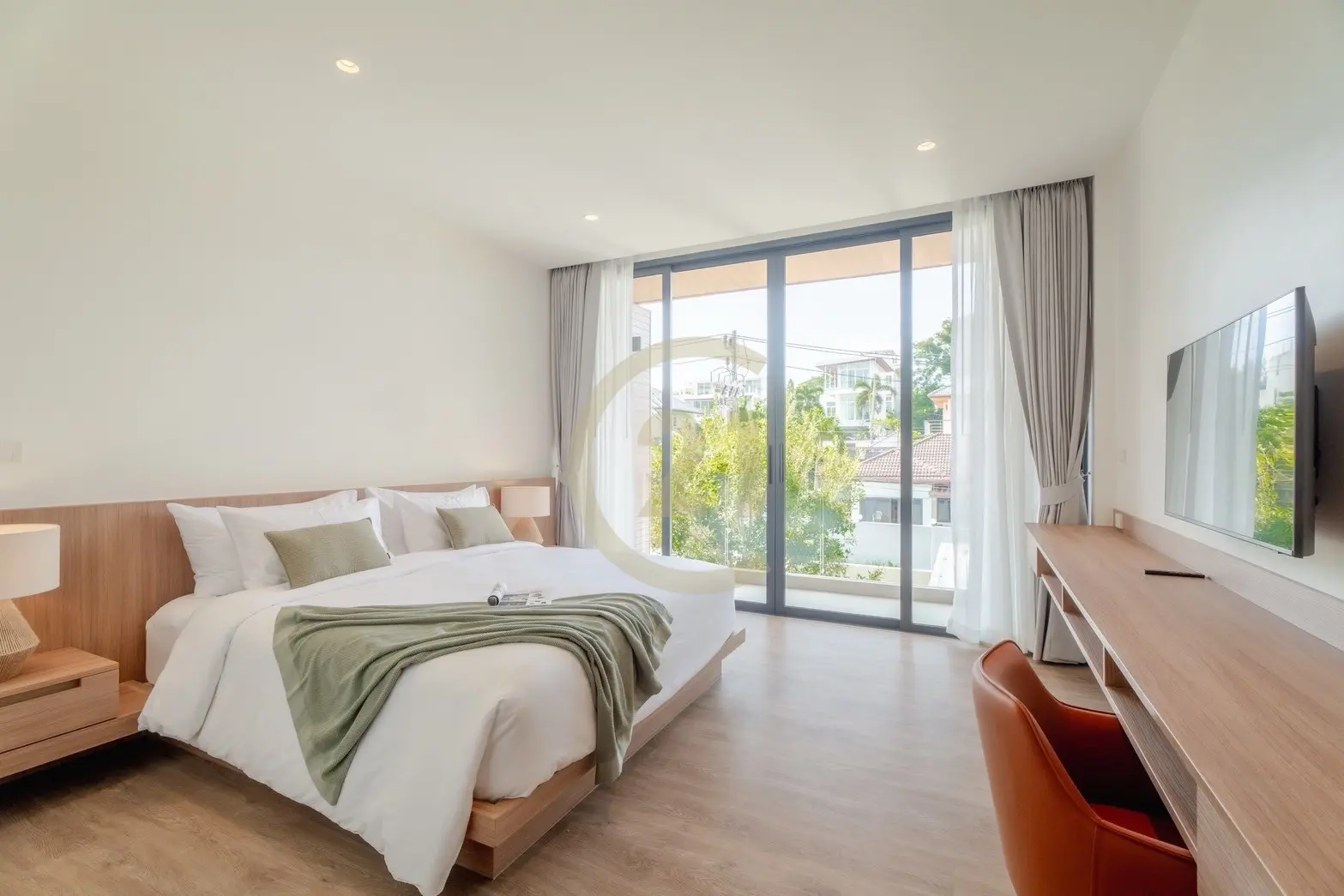 Contemporary 3-Bedroom Villa with Pool and Balcony in Rawai, Phuket