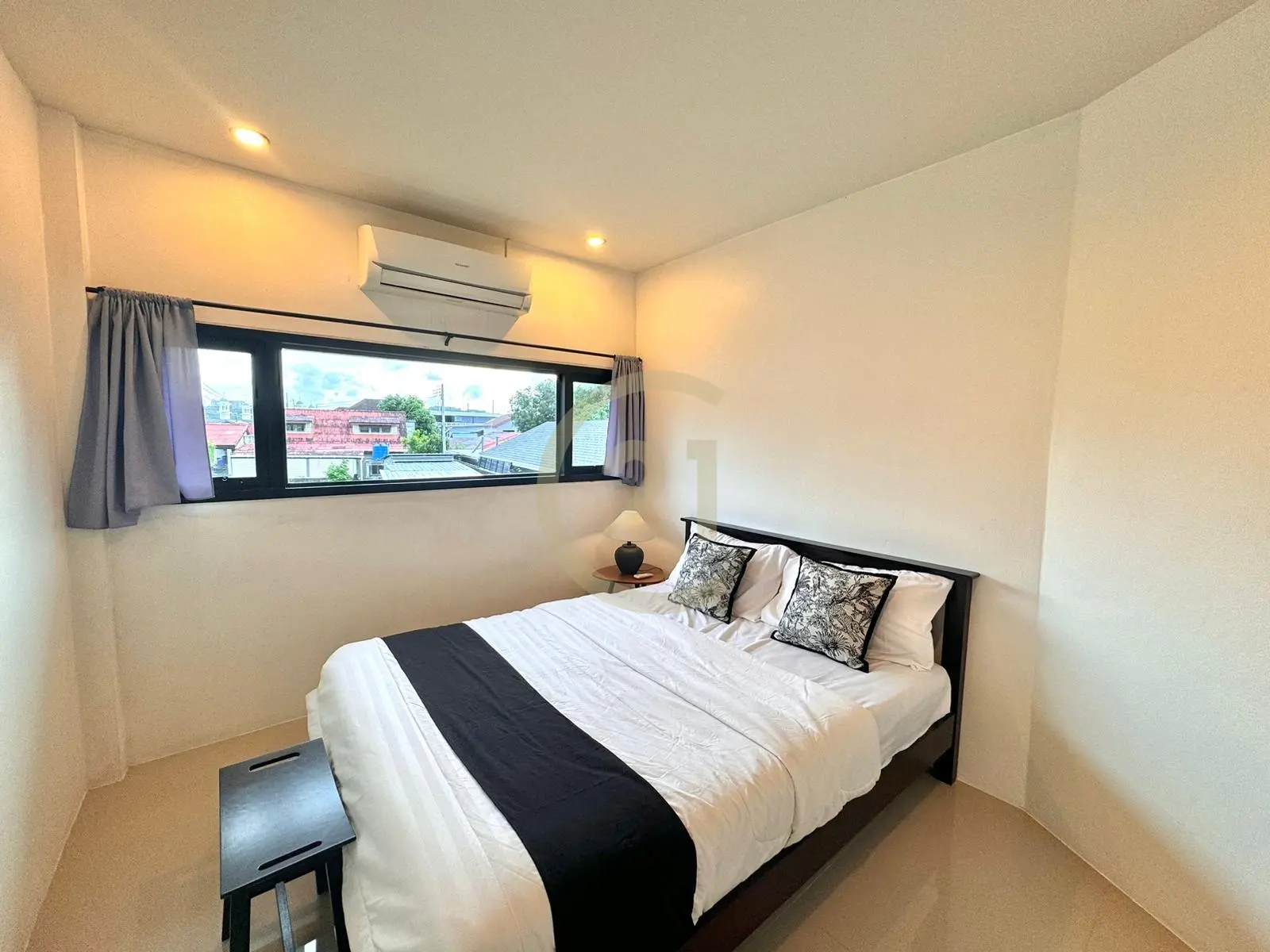 1 Bedroom Suite Apartment for Rent