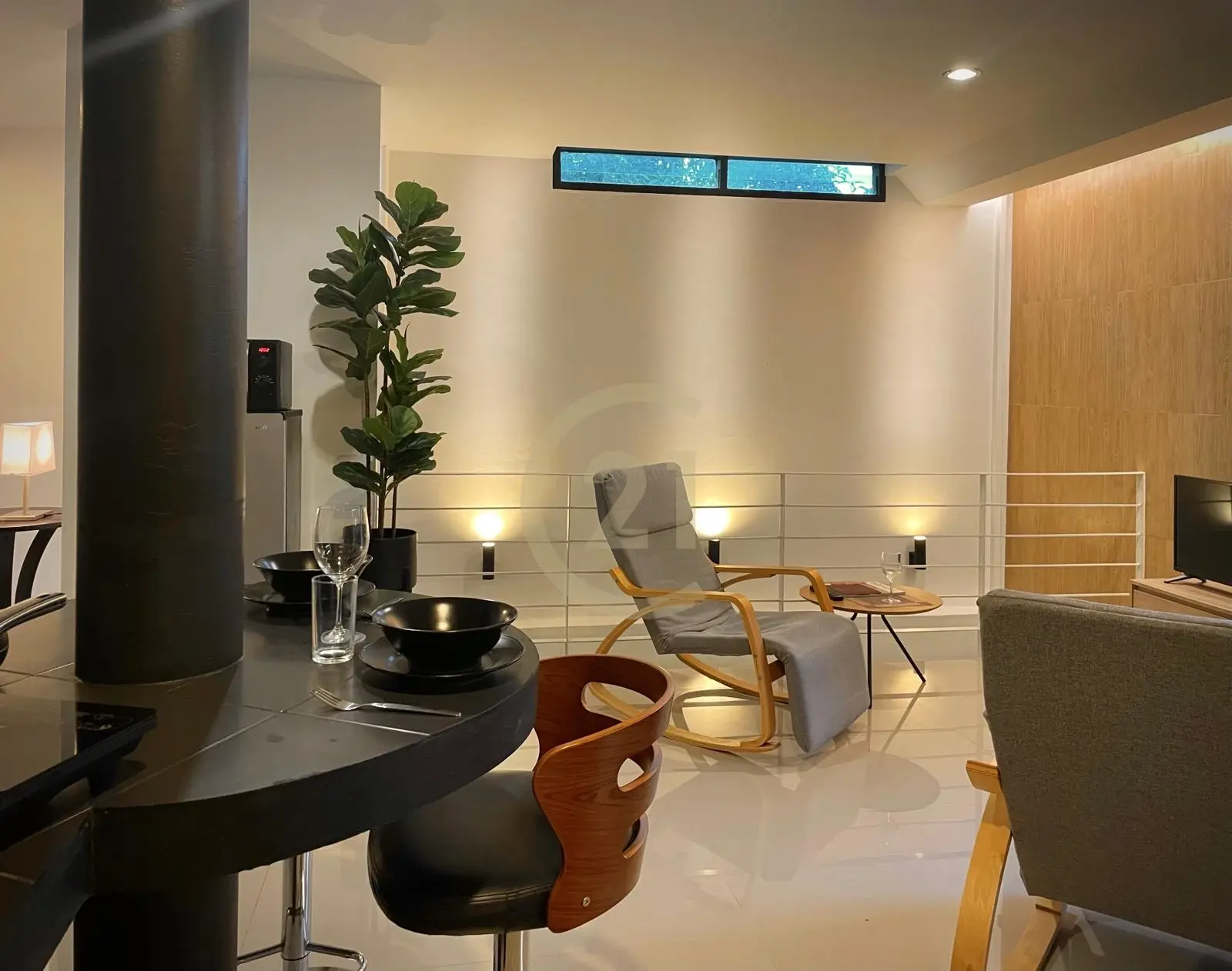 1 Bedroom Suite Apartment for Rent