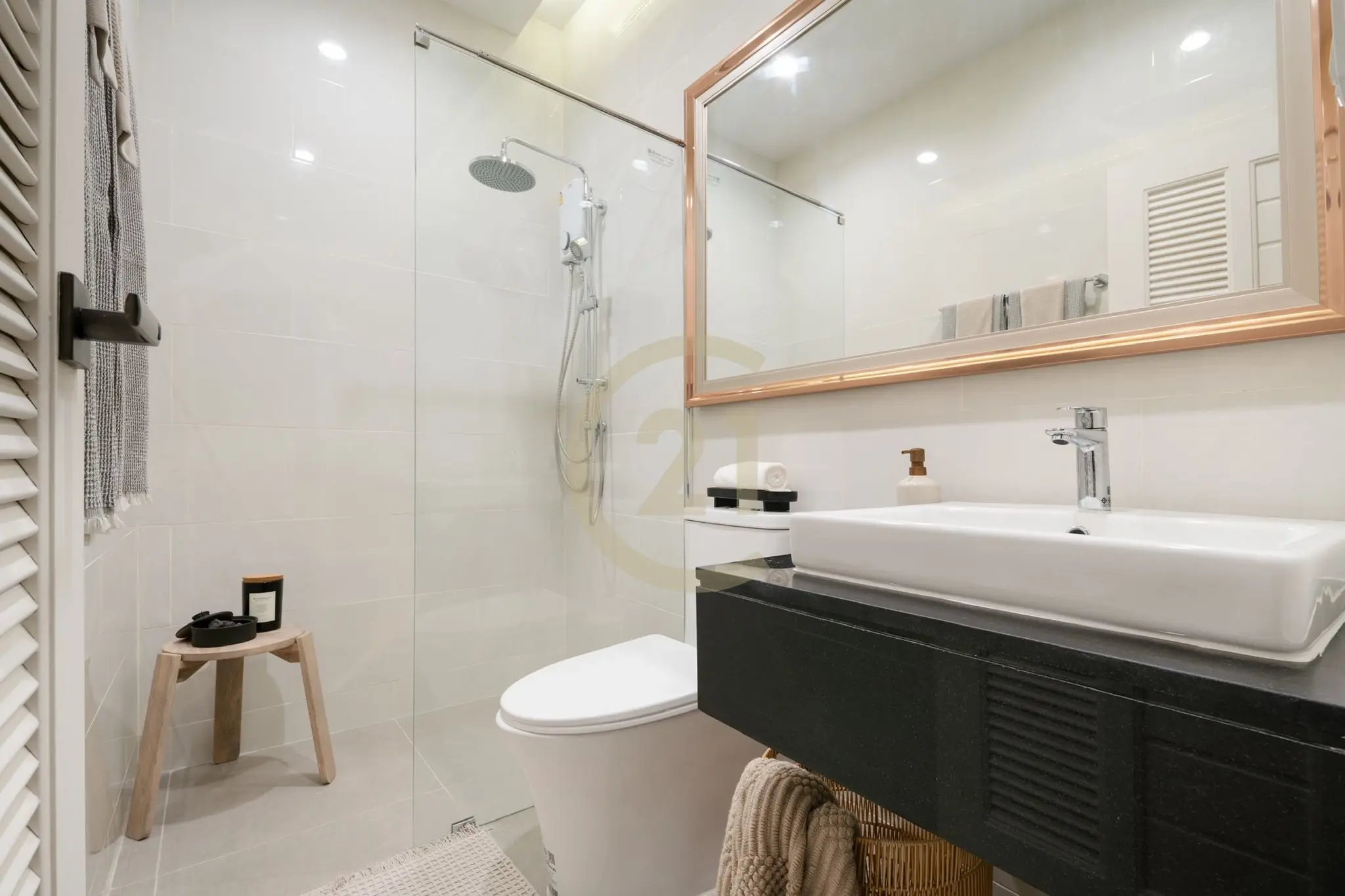 3-Bedroom Townhouse for Sale or Rent – Sakhu ,Naiyang