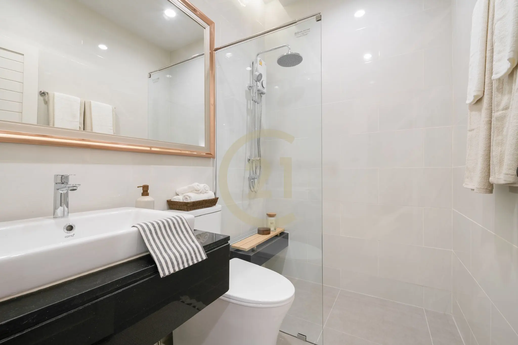 3-Bedroom Townhouse for Sale or Rent – Sakhu ,Naiyang