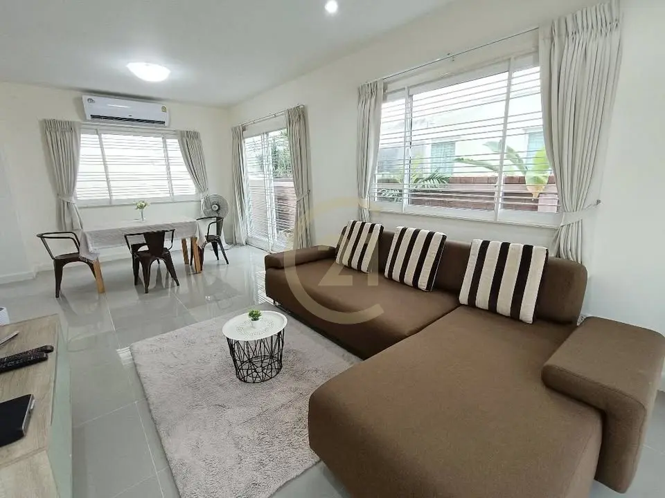 บ้านสองชั้นอบอุ่น 3 ห้องนอน 2 ห้องน้ำ พร้อมสวนและระเบียงในกะทู้ ภูเก็ต