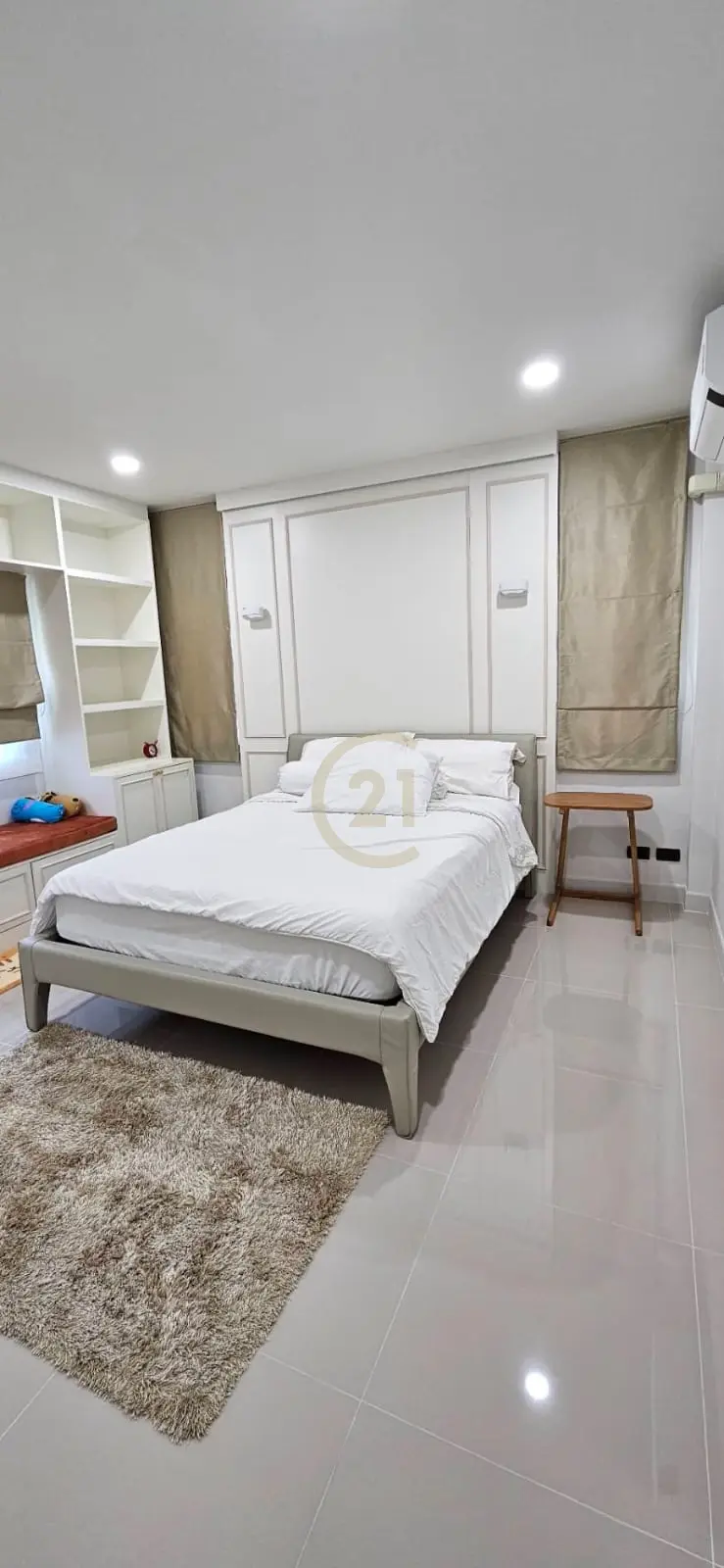 Modern 3-Bedroom Villa with Pool and Privacy in Ko Kaeo, Phuket