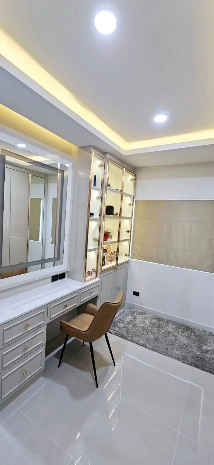Modern 3-Bedroom Villa with Pool and Privacy in Ko Kaeo, Phuket