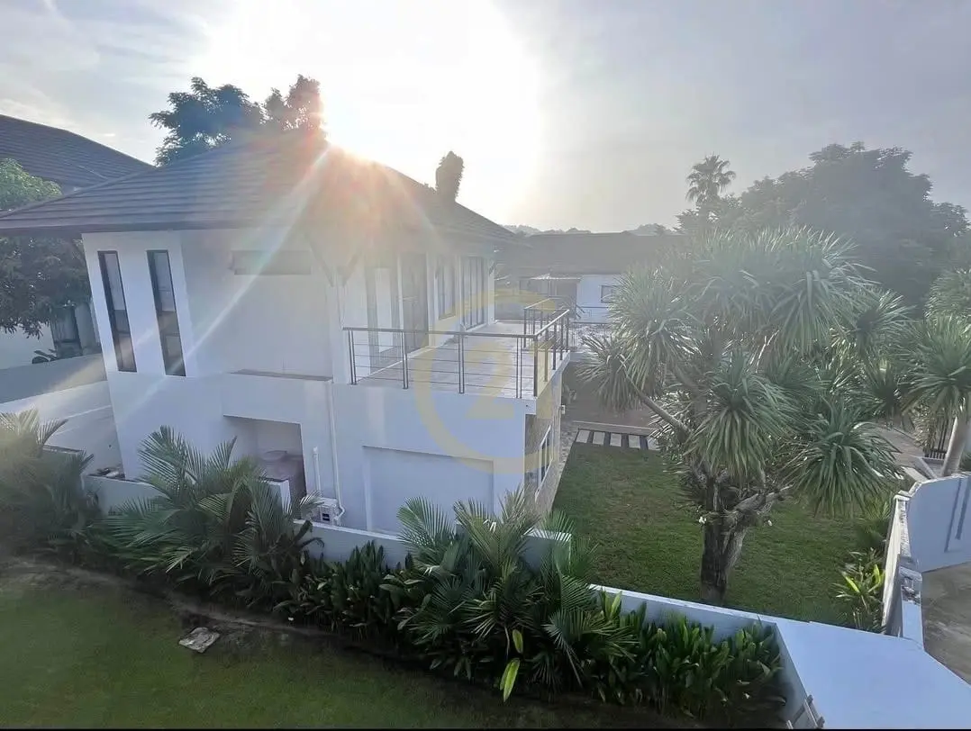 Comfortable 3-Bedroom Villa with Modern Touches in Kathu, Phuket
