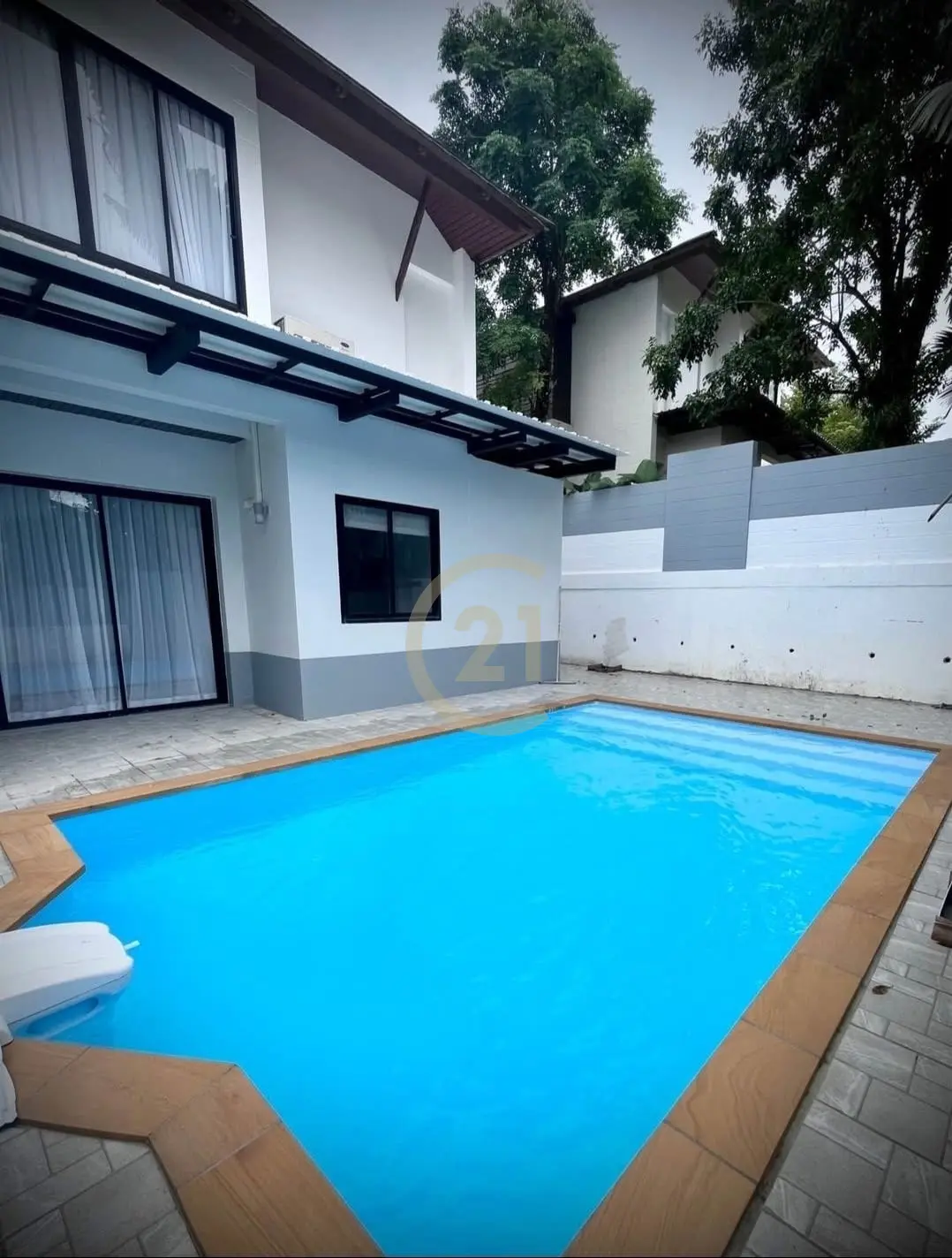 Comfortable 3-Bedroom Villa with Modern Touches in Kathu, Phuket