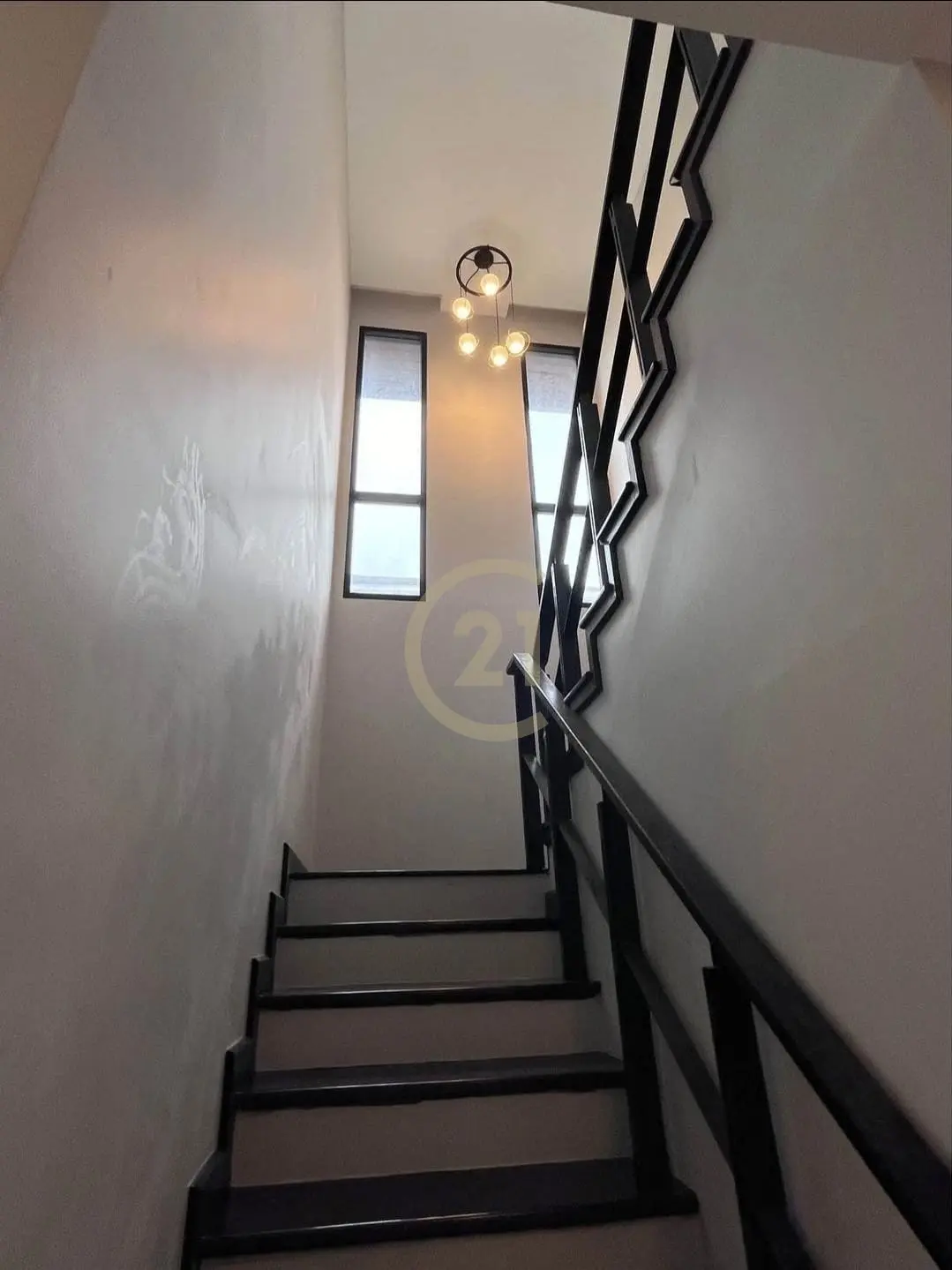 Comfortable 3-Bedroom Villa with Modern Touches in Kathu, Phuket