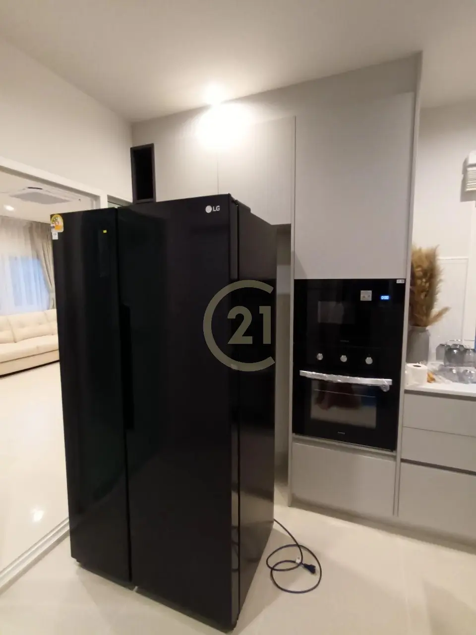 Comfortable 3-Bedroom Two-Story House with Open-Plan Living in Si Sunthon, Thalang