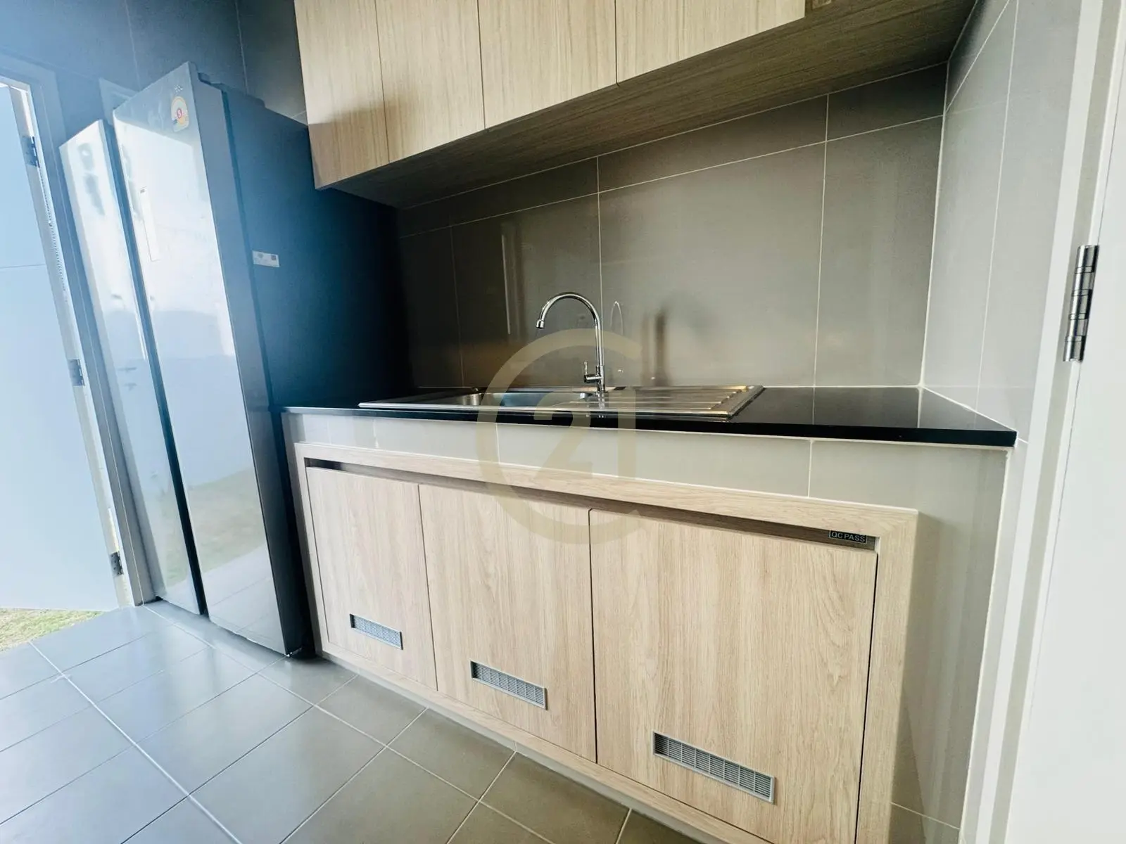 Comfortable 4-Bedroom Two-Story Home with Garden in Ko Kaeo