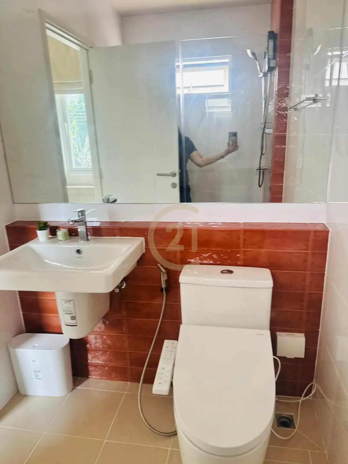 Comfortable 4-Bedroom Two-Story Home with Garden in Ko Kaeo