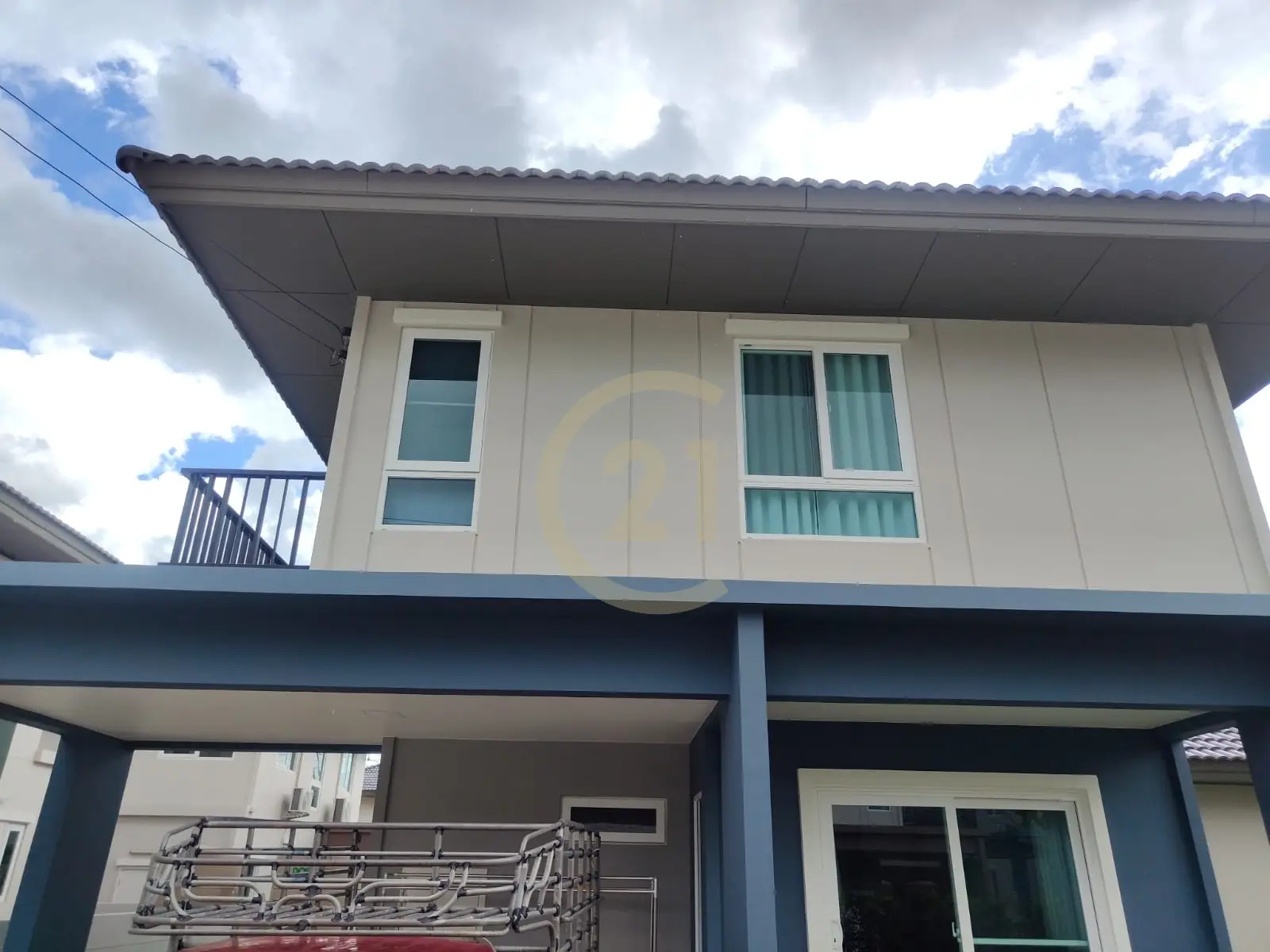Comfortable 4-Bedroom Two-Story Home with Garden in Ko Kaeo