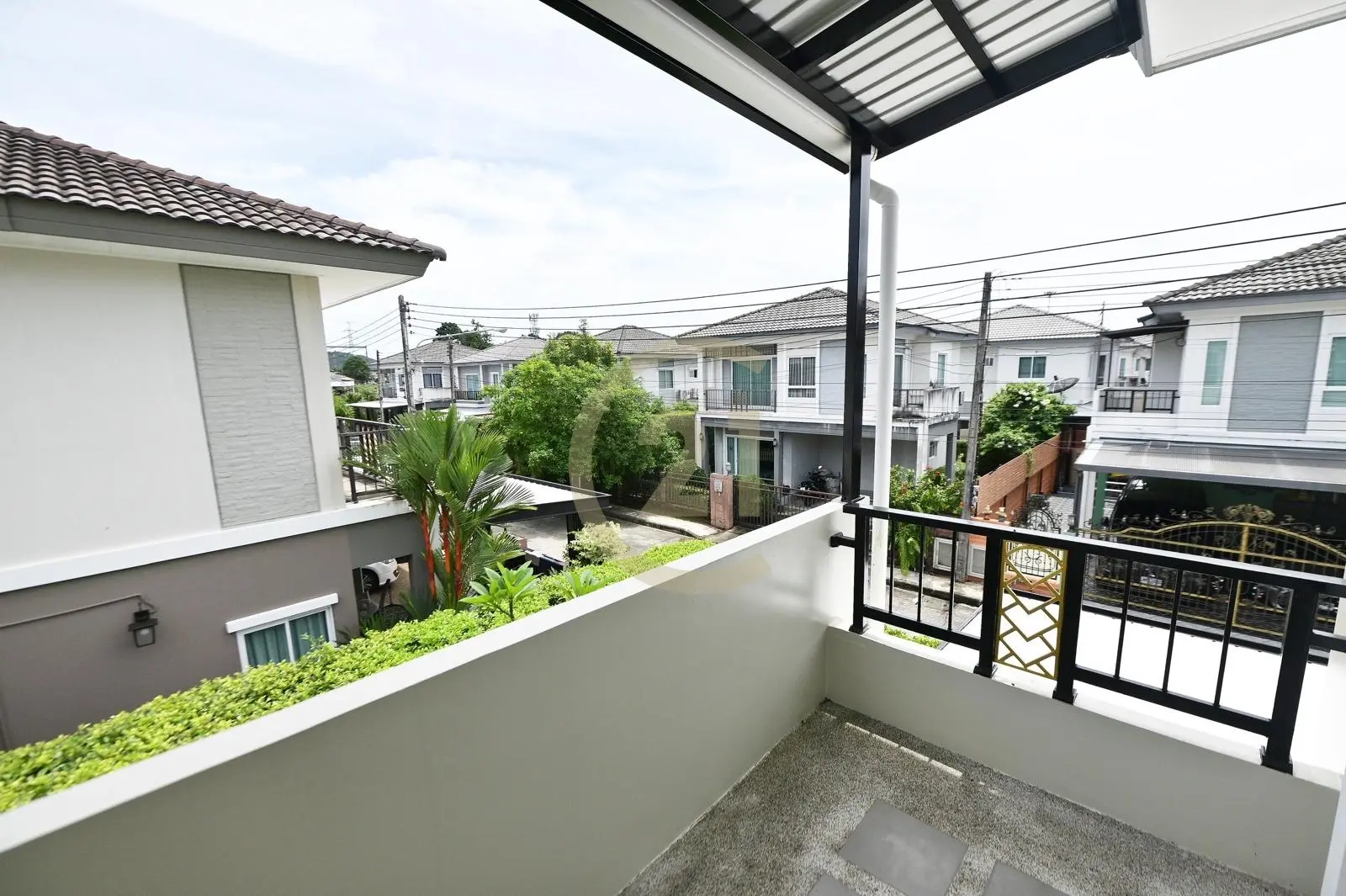 3 Bedroom House for Rent in Passorn Village 