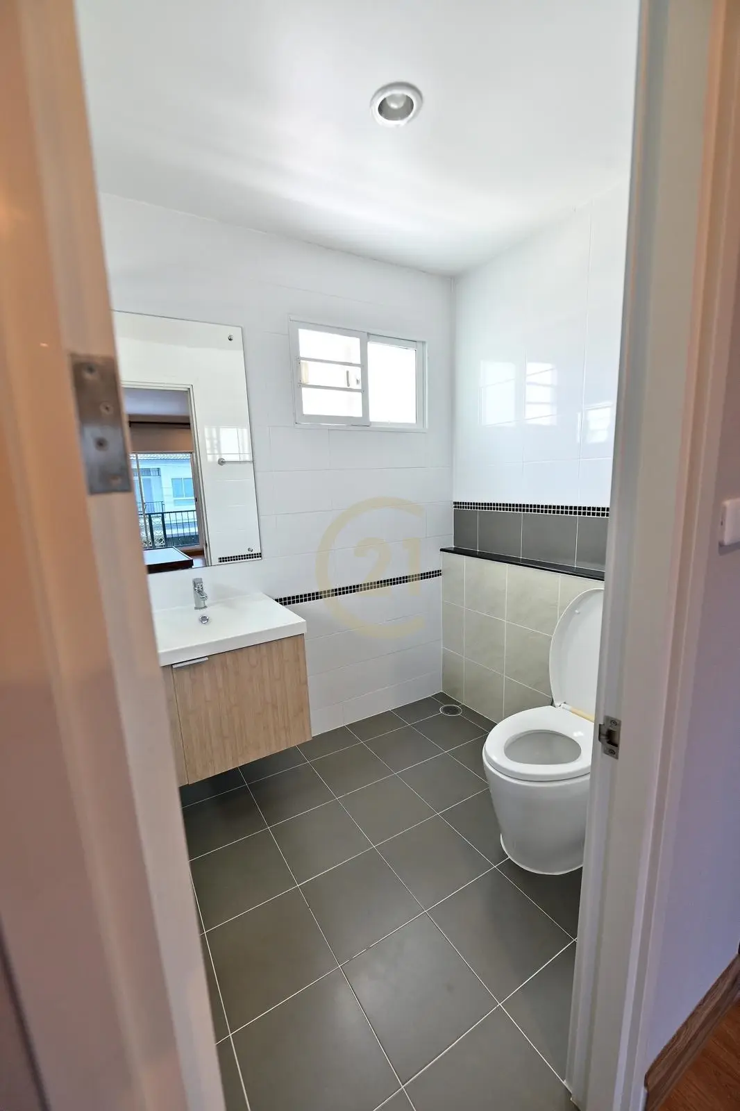3 Bedroom House for Rent in Passorn Village 