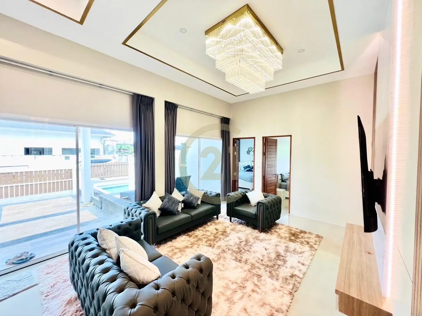 Chill, Bright 3-Bedroom Villa with Open Living Space in Thep Krasattri, Phuket