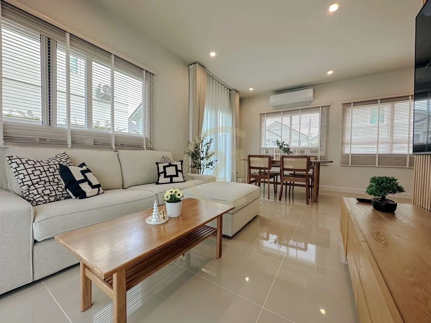  4-Bedroom House Fully Furnished for Rent – Thalang, Phuket Anansiri