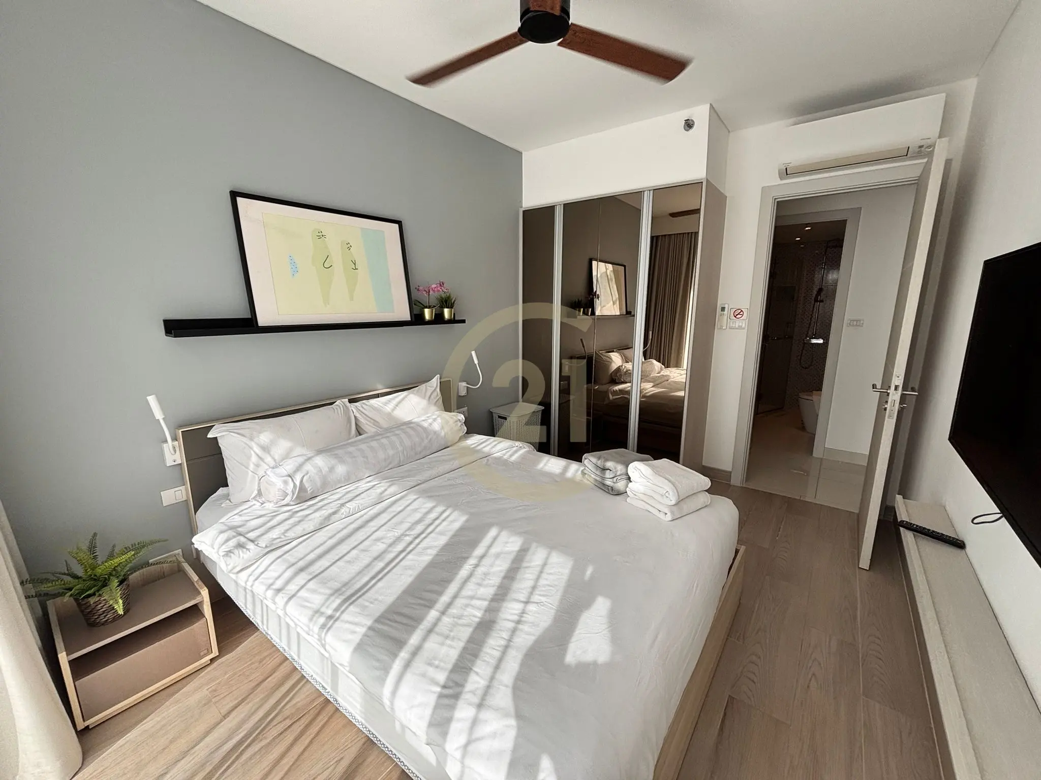 Spacious 2-Bed with Balcony & Water View in Laguna Phuket