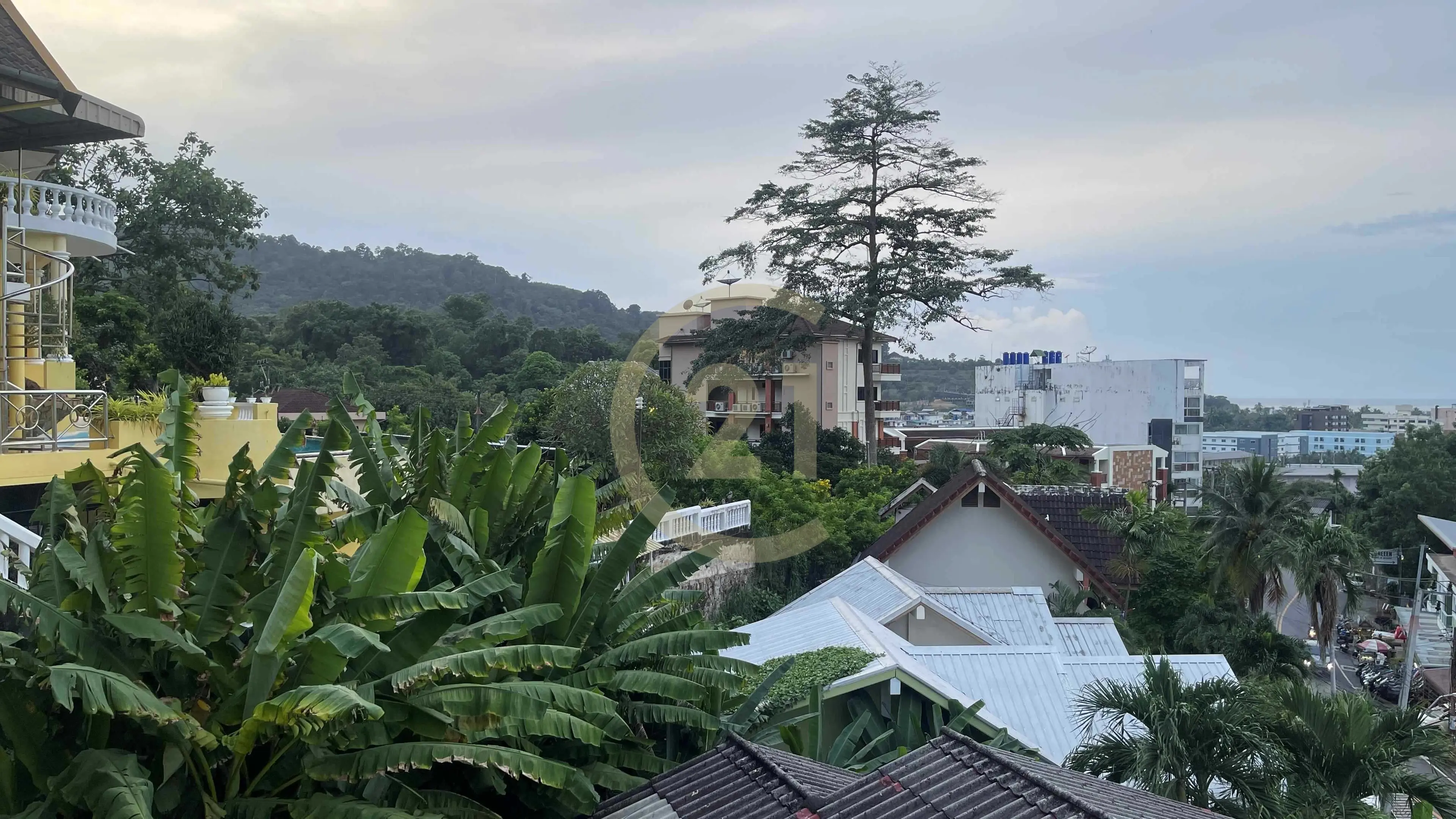 1-Bedroom Apartment for Rent with Sea View – Patong, Phuket