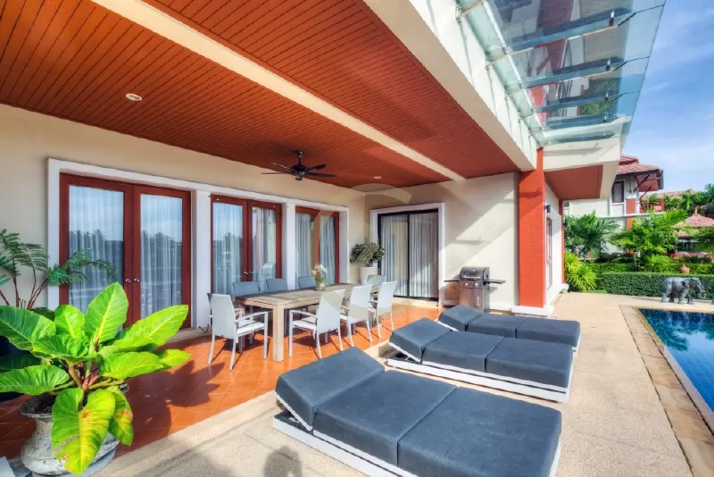 Spacious 5-Bedroom Modern Villa with Pool and Lake View in Laguna