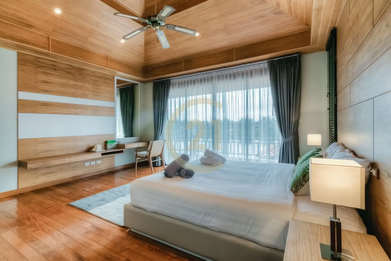 Spacious 5-Bedroom Modern Villa with Pool and Lake View in Laguna