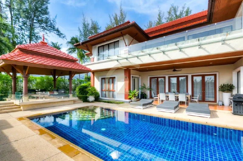 Spacious 5-Bedroom Modern Villa with Pool and Lake View in Laguna