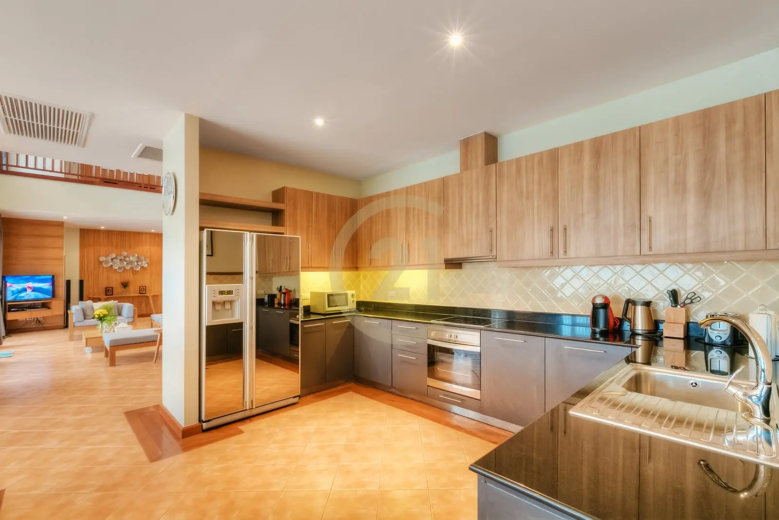 Spacious 5-Bedroom Modern Villa with Pool and Lake View in Laguna