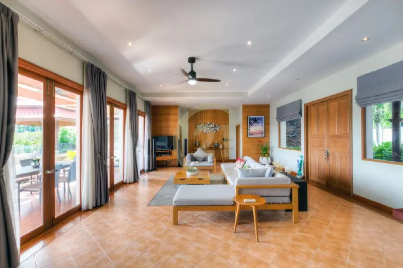 Spacious 5-Bedroom Modern Villa with Pool and Lake View in Laguna