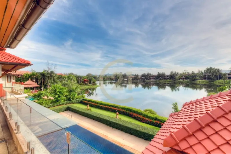 Spacious 5-Bedroom Modern Villa with Pool and Lake View in Laguna