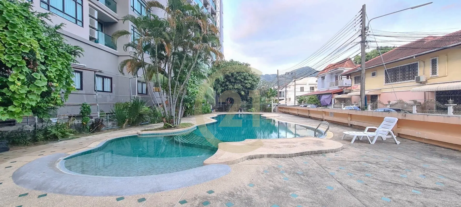 3 Bedrooms Semi-Detached House for Rent – Nanai Road, Patong