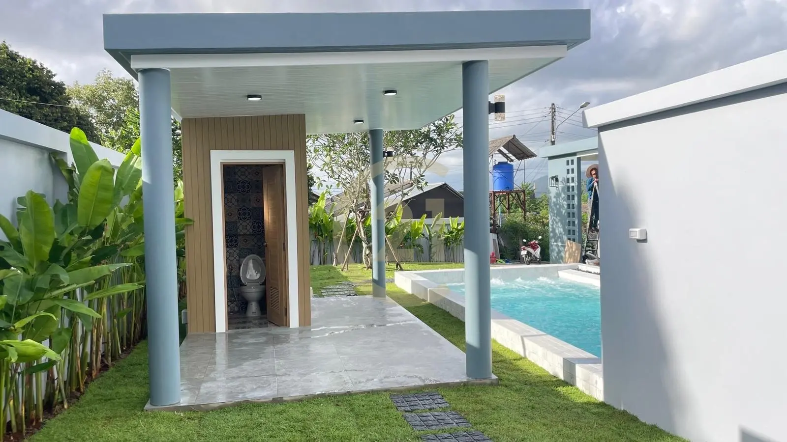 Modern 3-Bedroom Villa with Pool and Spacious Garden in Pasak, Phuket