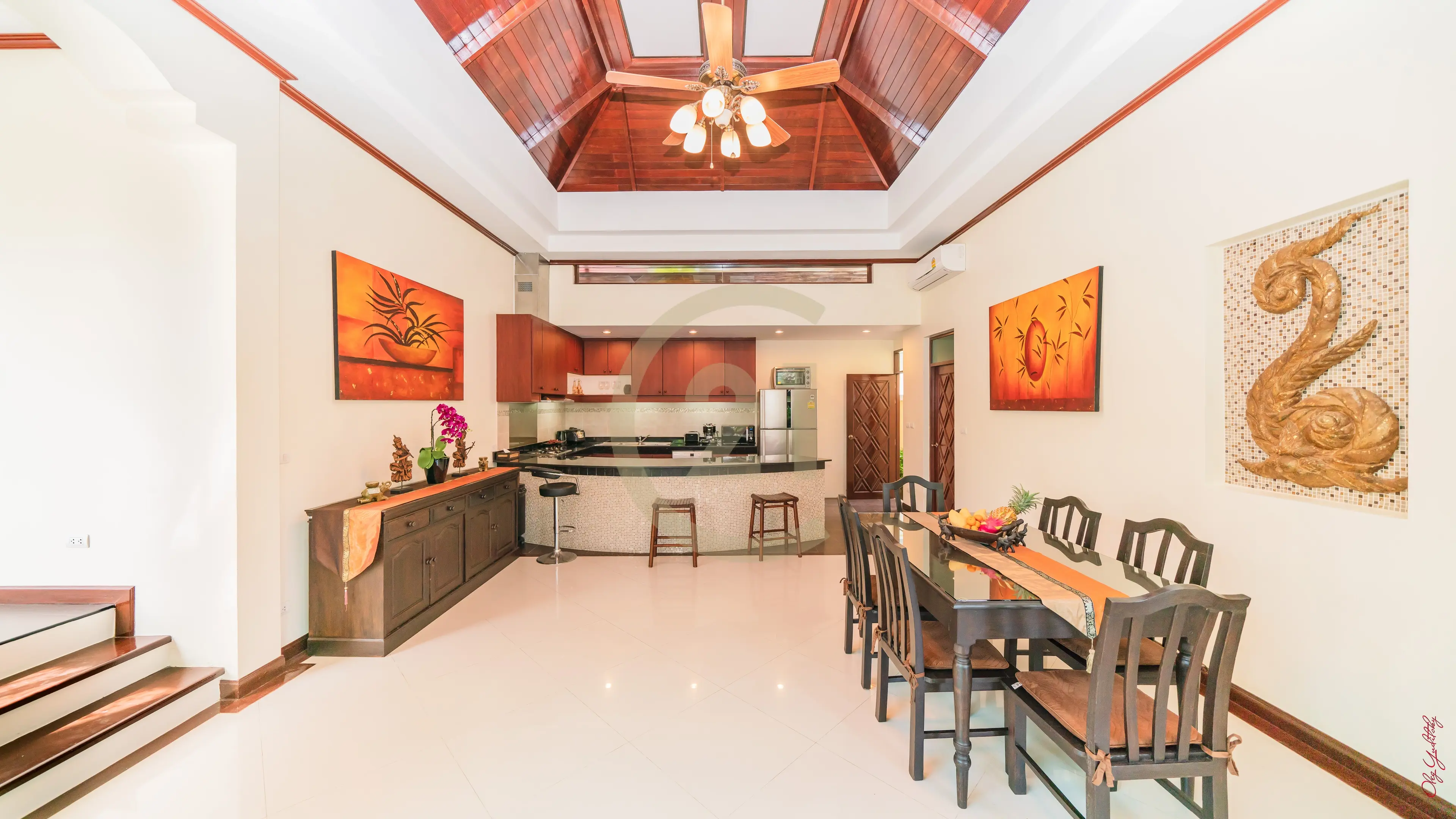 4 Bedroom Luxury Pool Villa for Rent in Ocean Palms