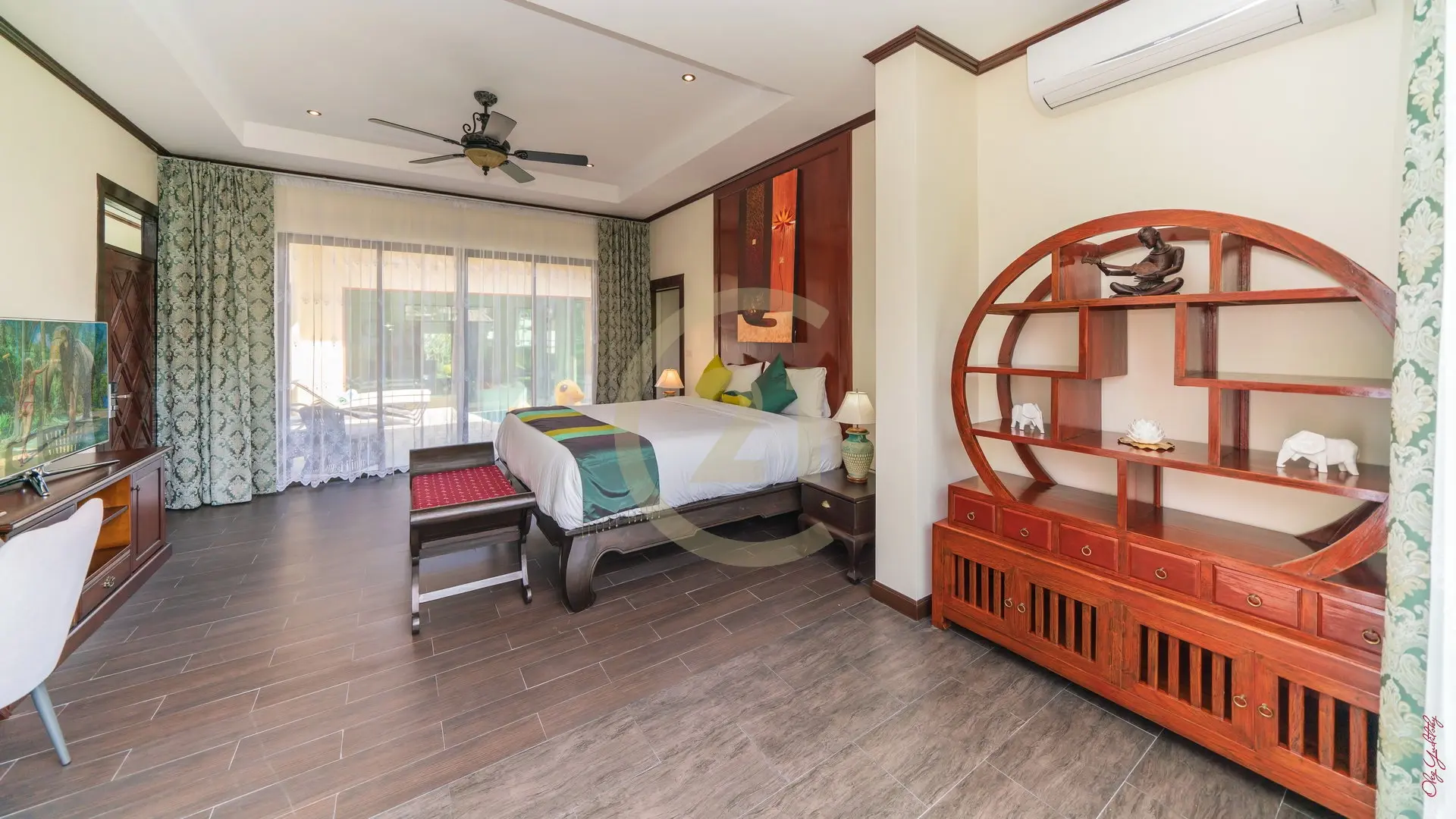 4 Bedroom Luxury Pool Villa for Rent in Ocean Palms