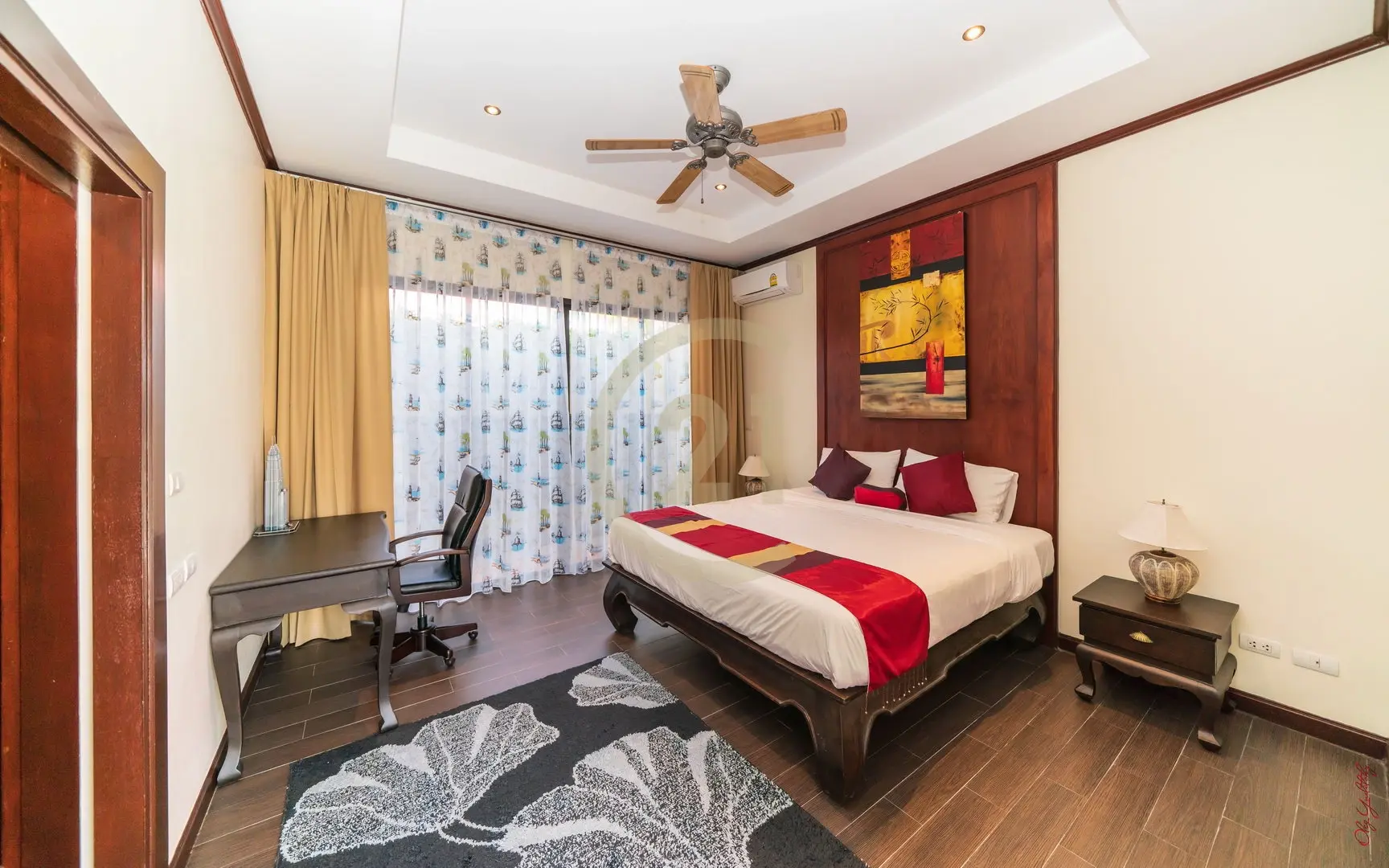 4 Bedroom Luxury Pool Villa for Rent in Ocean Palms