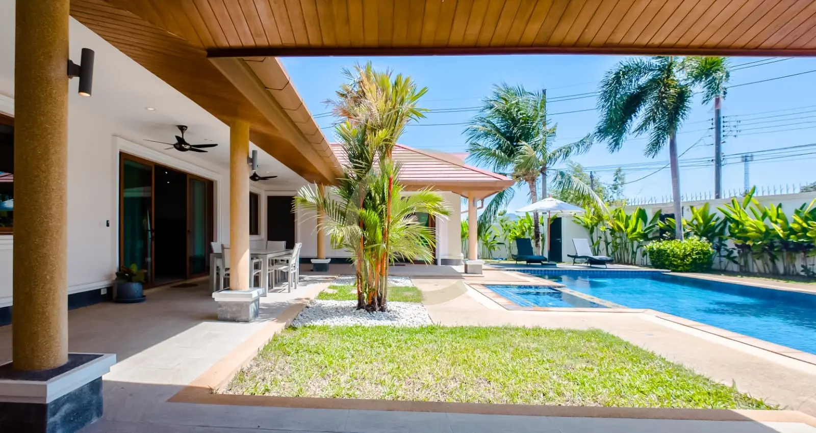 4-Bedroom Villa for Rent in Cherngtalay Soi 4