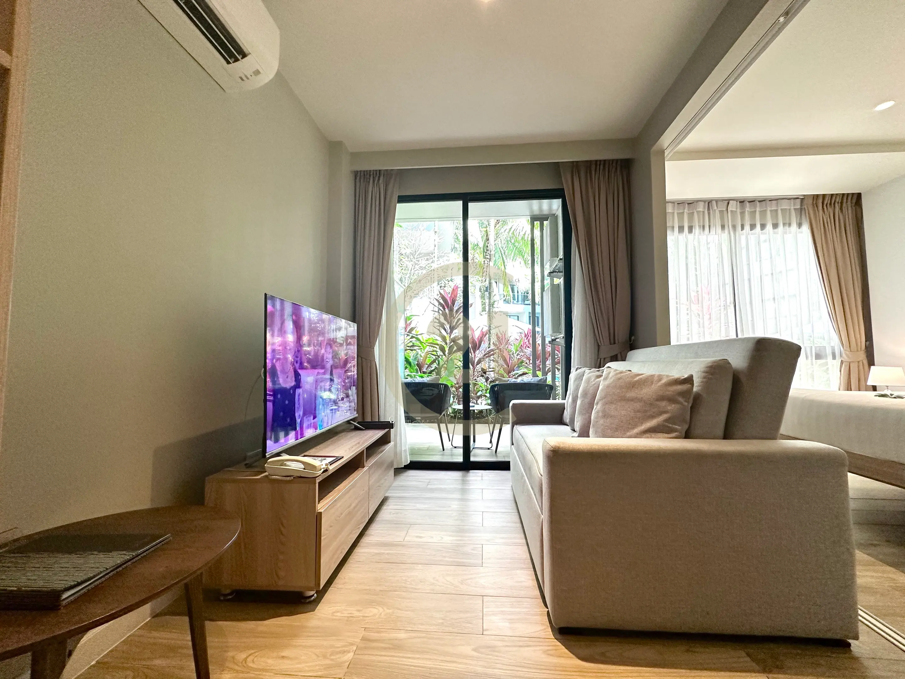 1-Bedroom Pool Access Condo for Sale in Phuket - Diamond Condominium