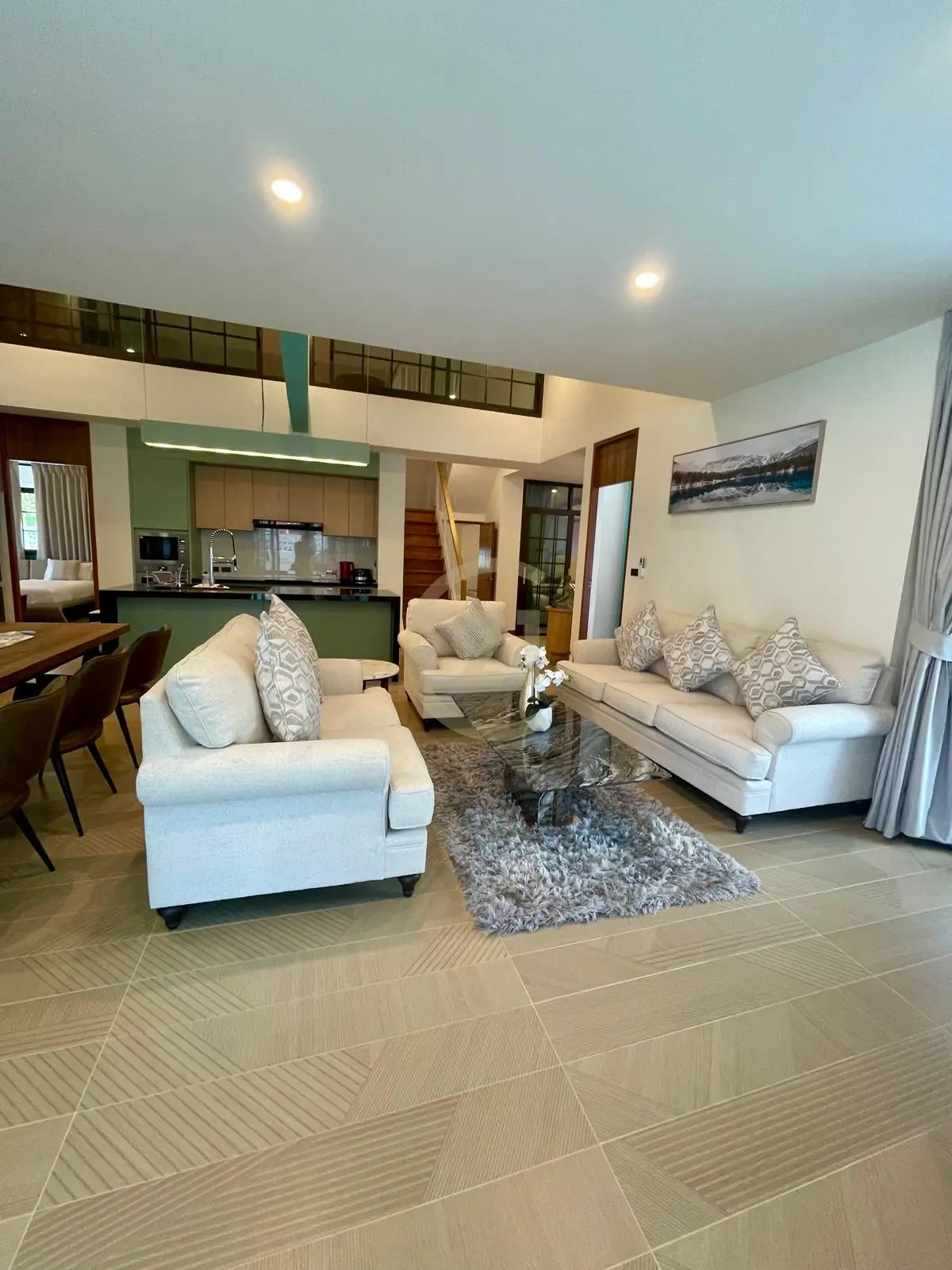 5-Bedroom Private Pool Villa for Rent in Saiyuan, Rawai