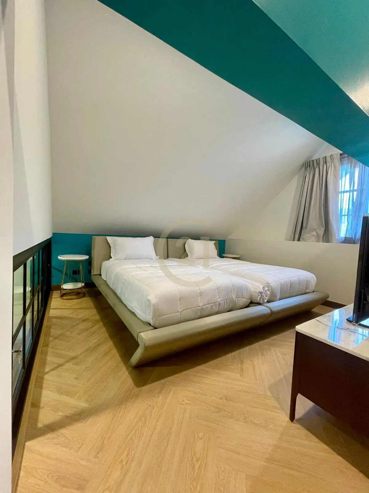 5-Bedroom Private Pool Villa for Rent in Saiyuan, Rawai